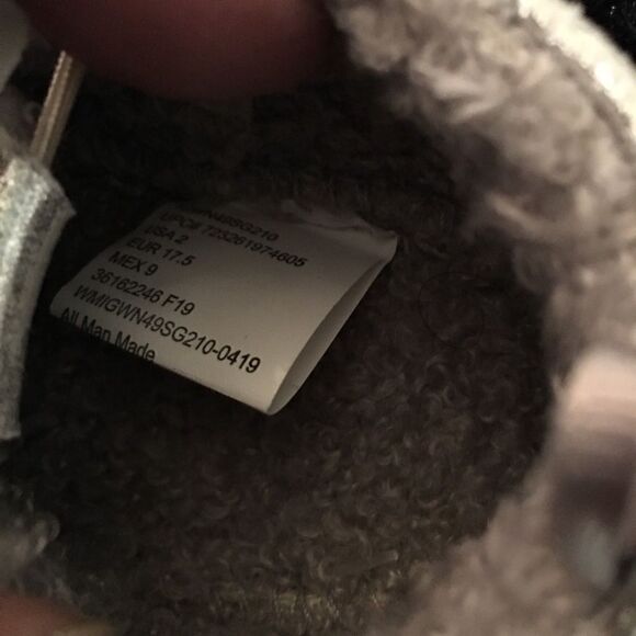 Silver metallic shimmer Sherpa lined moccasins - Picture 6 of 8